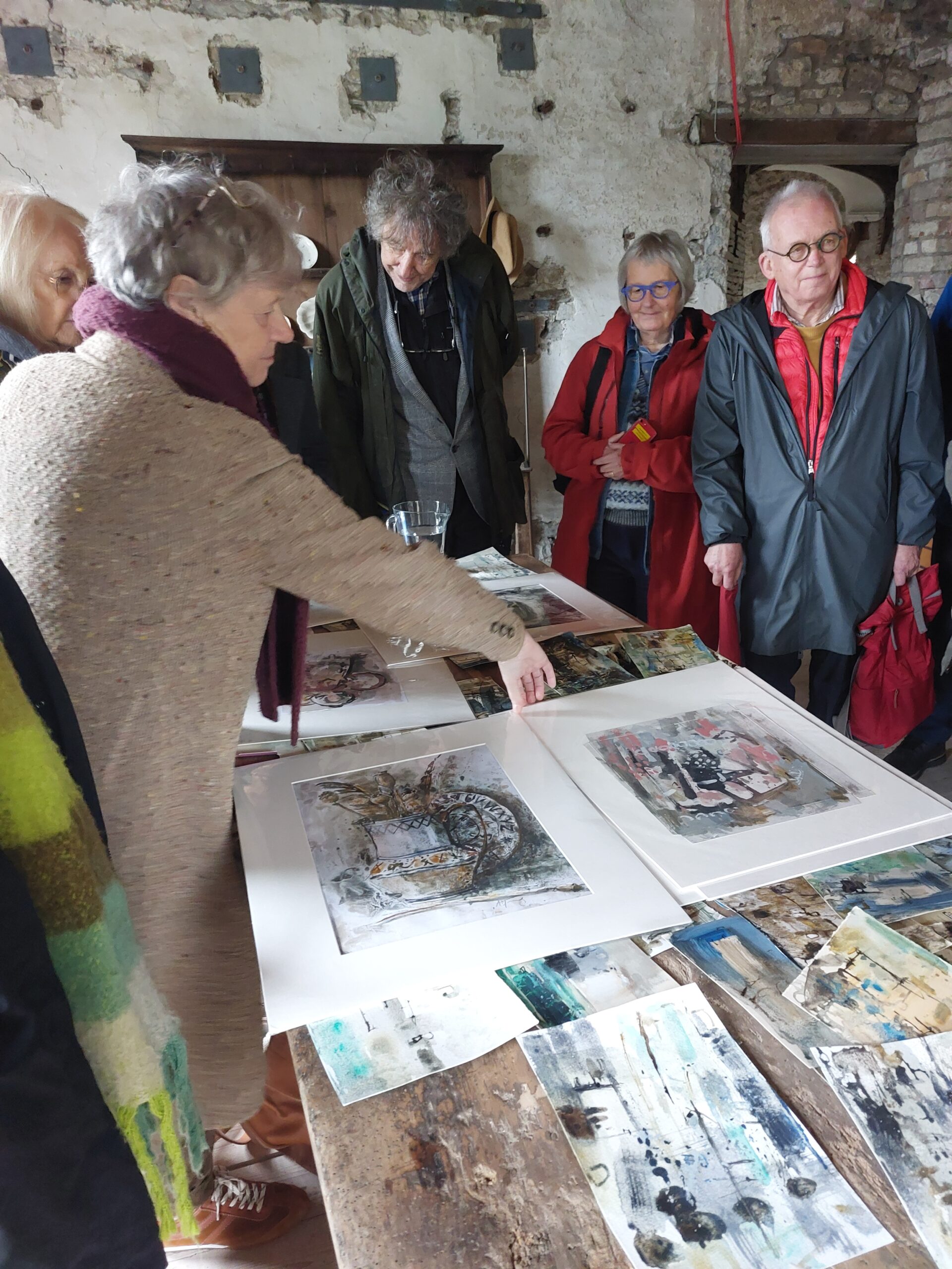 CASW members viewing work of Aberglasney's resident artist, Andrew Doublas-Forbes